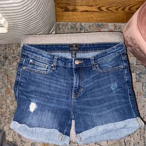 Gap Sexy Boyfriend Shorts | Size 6/28